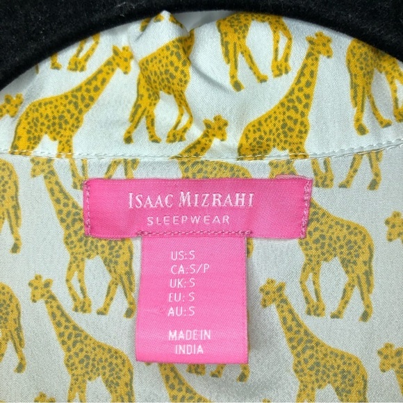 Isaac Mizrahi Yellow & White Giraffe Short Sleeve & Shorts Pajama Set Size Small - Picture 12 of 16